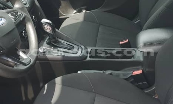 Acheter Import Voiture Ford Focus Bleu à Dakar, Dakar Acheter Import Voiture Ford Focus Bleu à Dakar, Dakar