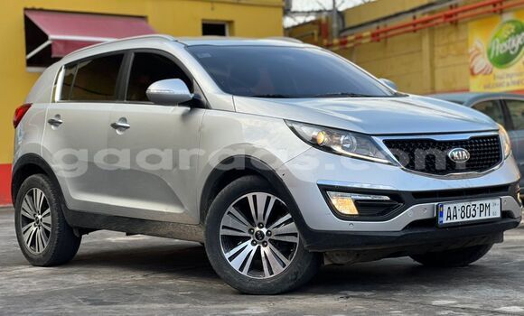 Dieundeu Occasion Kia Sportage Silver Auto in Dakar in Dakar Dieundeu Occasion Kia Sportage Silver Auto in Dakar in Dakar