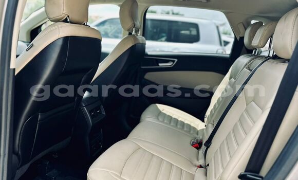 Buy Import Ford Edge Silver Car in Dakar in Dakar Buy Import Ford Edge Silver Car in Dakar in Dakar