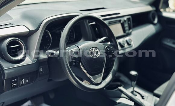 Buy Import Toyota RAV4 White Car in Dakar in Dakar Buy Import Toyota RAV4 White Car in Dakar in Dakar