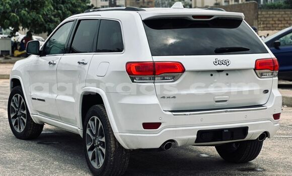 Acheter Import Voiture Jeep Grand Cherokee Blanc à Dakar, Dakar Acheter Import Voiture Jeep Grand Cherokee Blanc à Dakar, Dakar