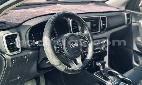 Buy Import Kia Sportage Blue Car in Dakar in Dakar Buy Import Kia Sportage Blue Car in Dakar in Dakar