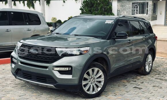 Buy Import Ford Explorer Silver Car in Dakar in Dakar Buy Import Ford Explorer Silver Car in Dakar in Dakar