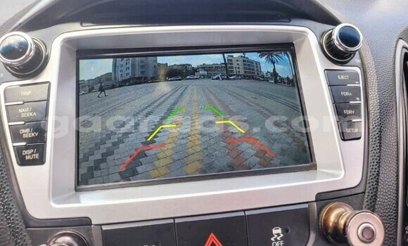 Dieundeu Occasion Hyundai Tucson White Auto in Dakar in Dakar Dieundeu Occasion Hyundai Tucson White Auto in Dakar in Dakar