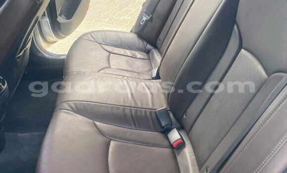 Buy Used Hyundai Grandeur Silver Car in Dakar in Dakar Buy Used Hyundai Grandeur Silver Car in Dakar in Dakar