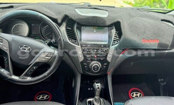 Buy Used Hyundai Santa Fe Other Car in Dakar in Dakar Buy Used Hyundai Santa Fe Other Car in Dakar in Dakar