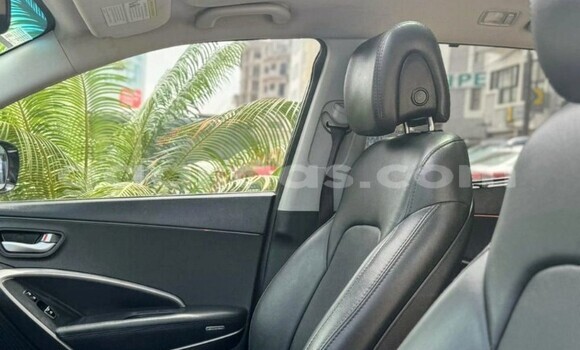 Buy Used Hyundai Santa Fe Other Car in Dakar in Dakar Buy Used Hyundai Santa Fe Other Car in Dakar in Dakar