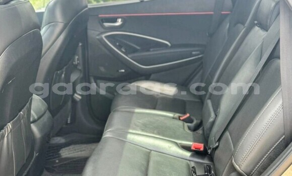 Buy Used Hyundai Santa Fe Other Car in Dakar in Dakar Buy Used Hyundai Santa Fe Other Car in Dakar in Dakar