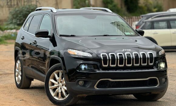 Dieundeu Imported Jeep Cherokee Black Auto in Dakar in Dakar Dieundeu Imported Jeep Cherokee Black Auto in Dakar in Dakar