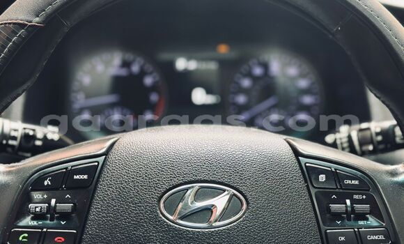 Buy Import Hyundai Tucson Black Car in Dakar in Dakar Buy Import Hyundai Tucson Black Car in Dakar in Dakar