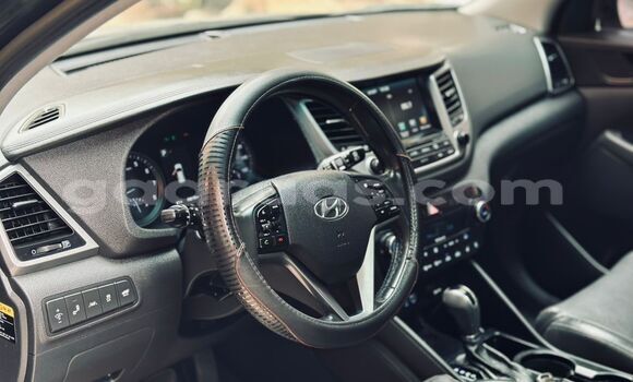 Buy Import Hyundai Tucson Black Car in Dakar in Dakar Buy Import Hyundai Tucson Black Car in Dakar in Dakar