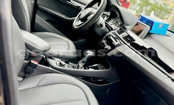 Acheter Occasion Voiture BMW X1 Gris à Dakar, Dakar Acheter Occasion Voiture BMW X1 Gris à Dakar, Dakar