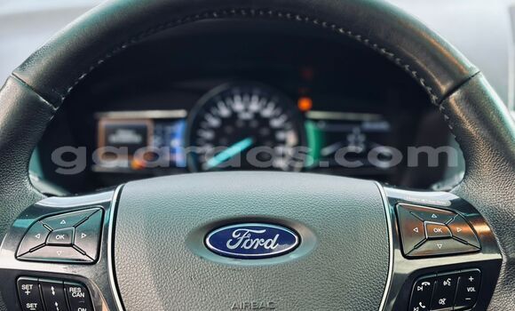 Buy Import Ford Explorer Black Car in Dakar in Dakar Buy Import Ford Explorer Black Car in Dakar in Dakar