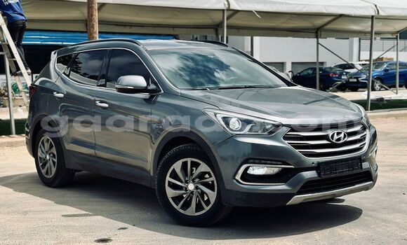 Buy Import Hyundai Santa Fe Silver Car in Dakar in Dakar Buy Import Hyundai Santa Fe Silver Car in Dakar in Dakar