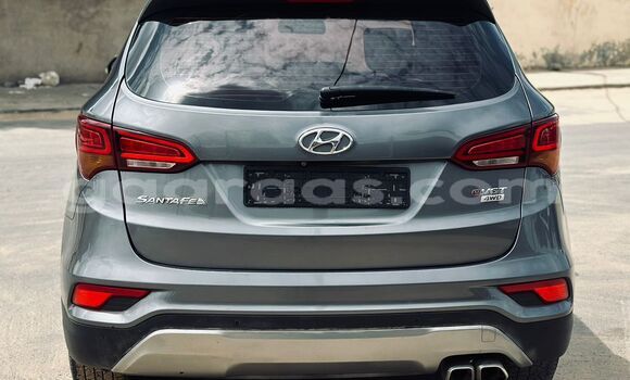 Buy Import Hyundai Santa Fe Silver Car in Dakar in Dakar Buy Import Hyundai Santa Fe Silver Car in Dakar in Dakar