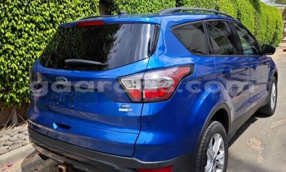 Acheter Occasion Voiture Ford Escape Bleu à Dakar, Dakar Acheter Occasion Voiture Ford Escape Bleu à Dakar, Dakar