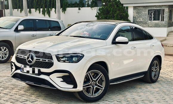 Buy Import Mercedes‒Benz GLE White Car in Dakar in Dakar Buy Import Mercedes‒Benz GLE White Car in Dakar in Dakar