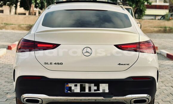Buy Import Mercedes‒Benz GLE White Car in Dakar in Dakar Buy Import Mercedes‒Benz GLE White Car in Dakar in Dakar