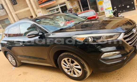 Acheter Occasion Voiture Hyundai Tucson Noir à Dakar, Dakar Acheter Occasion Voiture Hyundai Tucson Noir à Dakar, Dakar