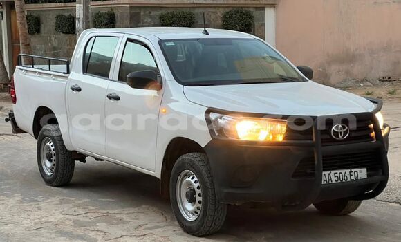 Acheter Occasion Voiture Toyota Hilux Blanc à Dakar, Dakar Acheter Occasion Voiture Toyota Hilux Blanc à Dakar, Dakar