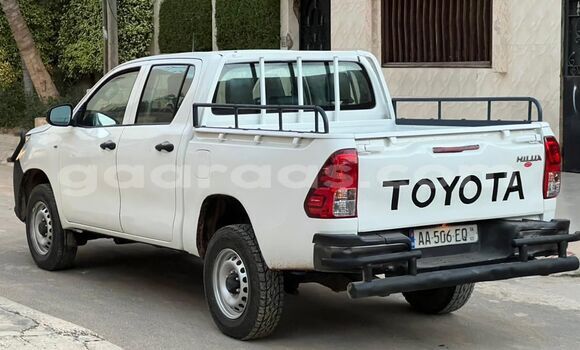 Acheter Occasion Voiture Toyota Hilux Blanc à Dakar, Dakar Acheter Occasion Voiture Toyota Hilux Blanc à Dakar, Dakar