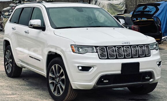 Buy Import Jeep Grand Cherokee White Car in Dakar in Dakar Buy Import Jeep Grand Cherokee White Car in Dakar in Dakar