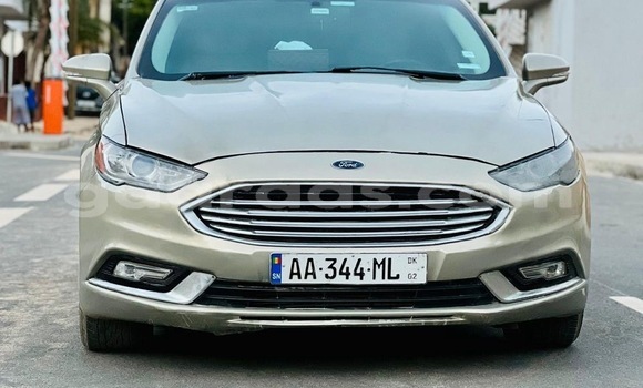 Buy Used Ford Fusion Beige Car in Dakar in Dakar