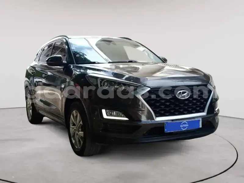 Big with watermark hyundai tucson dakar scmz 23339