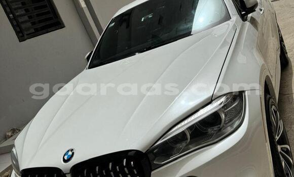 Acheter Occasion Voiture BMW X6 M Blanc à Dakar, Dakar Acheter Occasion Voiture BMW X6 M Blanc à Dakar, Dakar