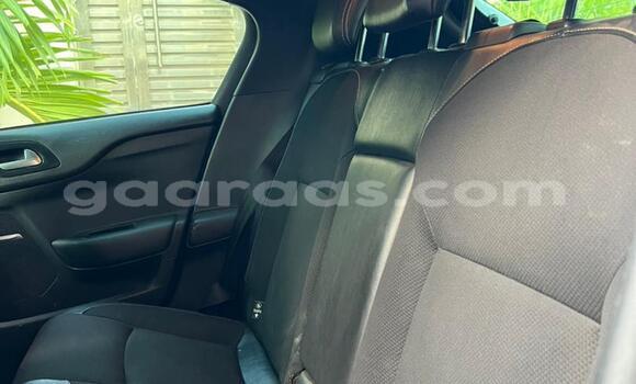 Acheter Occasion Voiture Citroen DS4 Bleu à Dakar, Dakar Acheter Occasion Voiture Citroen DS4 Bleu à Dakar, Dakar