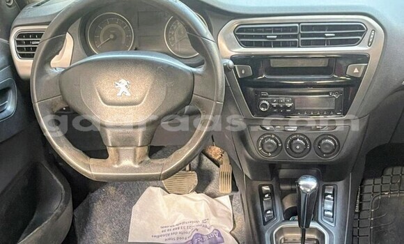 Acheter Occasion Voiture Peugeot 301 Blanc à Dakar, Dakar Acheter Occasion Voiture Peugeot 301 Blanc à Dakar, Dakar