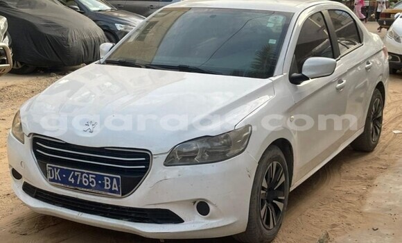 Acheter Occasion Voiture Peugeot 301 Blanc à Dakar, Dakar Acheter Occasion Voiture Peugeot 301 Blanc à Dakar, Dakar