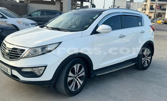 Acheter Occasion Voiture Kia Sportage Blanc à Dakar, Dakar Acheter Occasion Voiture Kia Sportage Blanc à Dakar, Dakar