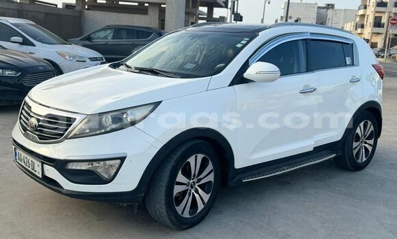Acheter Occasion Voiture Kia Sportage Blanc à Dakar, Dakar Acheter Occasion Voiture Kia Sportage Blanc à Dakar, Dakar