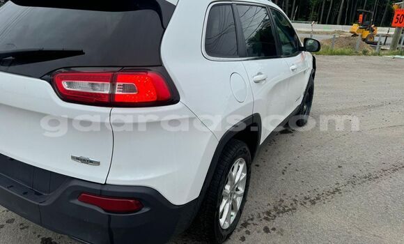 Acheter Import Voiture Jeep Cherokee Blanc à Dakar, Dakar Acheter Import Voiture Jeep Cherokee Blanc à Dakar, Dakar