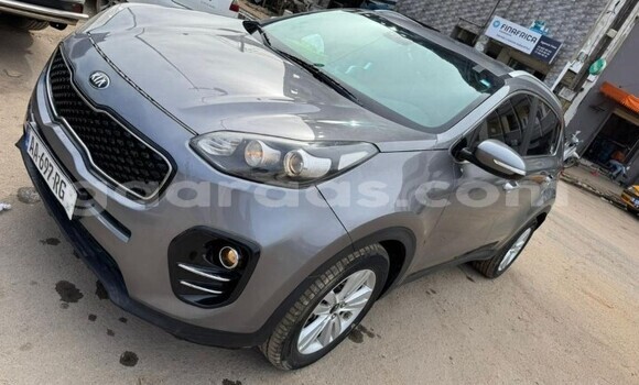 Dieundeu Occasion Kia Sportage Silver Auto in Dakar in Dakar Dieundeu Occasion Kia Sportage Silver Auto in Dakar in Dakar