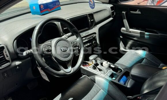 Dieundeu Occasion Kia Sportage Silver Auto in Dakar in Dakar Dieundeu Occasion Kia Sportage Silver Auto in Dakar in Dakar