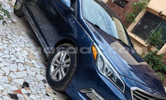 Dieundeu Occasion Hyundai Sonata Blue Auto in Dakar in Dakar