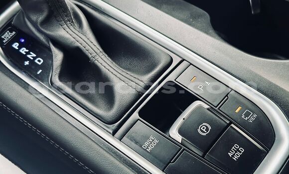 Dieundeu Imported Hyundai Santa Fe White Auto in Dakar in Dakar Dieundeu Imported Hyundai Santa Fe White Auto in Dakar in Dakar