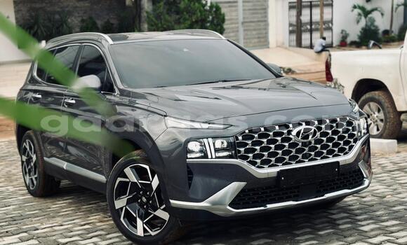 Buy Import Hyundai Santa Fe Silver Car in Dakar in Dakar Buy Import Hyundai Santa Fe Silver Car in Dakar in Dakar