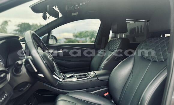 Buy Import Hyundai Santa Fe Silver Car in Dakar in Dakar Buy Import Hyundai Santa Fe Silver Car in Dakar in Dakar