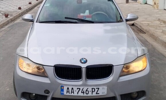 Dieundeu Occasion BMW 3–Series Silver Auto in Dakar in Dakar Dieundeu Occasion BMW 3–Series Silver Auto in Dakar in Dakar