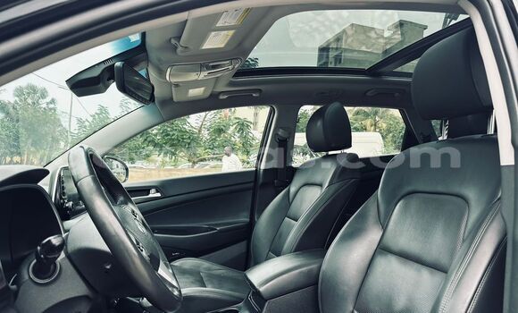 Acheter Import Voiture Hyundai Tucson Noir à Dakar, Dakar Acheter Import Voiture Hyundai Tucson Noir à Dakar, Dakar