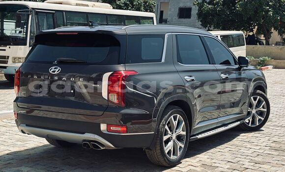 Acheter Import Voiture Hyundai Santa Fe Noir à Dakar, Dakar Acheter Import Voiture Hyundai Santa Fe Noir à Dakar, Dakar