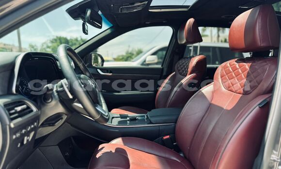 Acheter Import Voiture Hyundai Santa Fe Noir à Dakar, Dakar Acheter Import Voiture Hyundai Santa Fe Noir à Dakar, Dakar