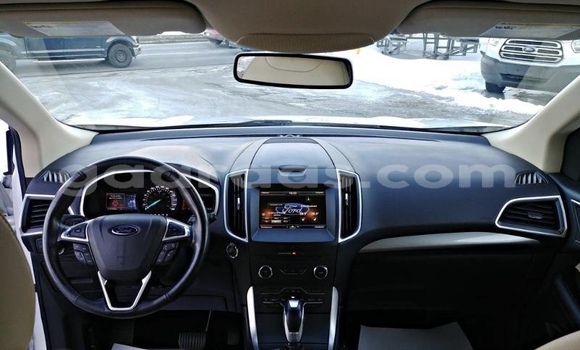 Acheter Occasion Voiture Ford Edge Blanc à Dakar, Dakar Acheter Occasion Voiture Ford Edge Blanc à Dakar, Dakar