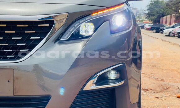 Buy Import Peugeot 5008 Silver Car in Dakar in Dakar Buy Import Peugeot 5008 Silver Car in Dakar in Dakar