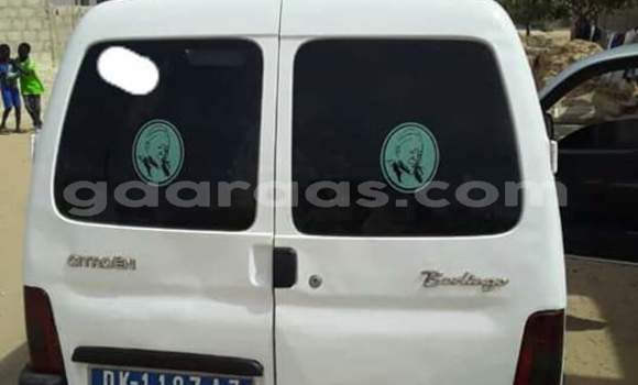 Dieundeu Occasion Citroen C4 White Auto in Dakar in Dakar Dieundeu Occasion Citroen C4 White Auto in Dakar in Dakar