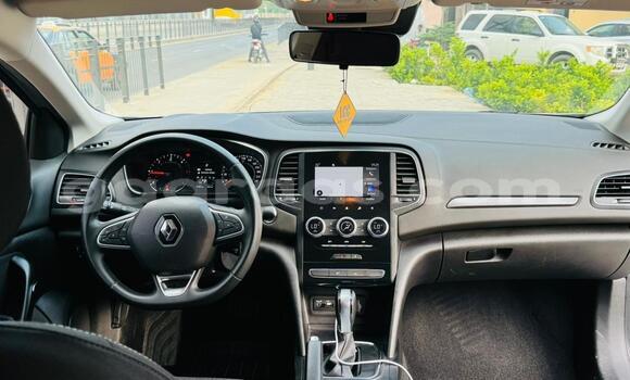 Buy New Renault Megane Silver Car in Dakar in Dakar Buy New Renault Megane Silver Car in Dakar in Dakar