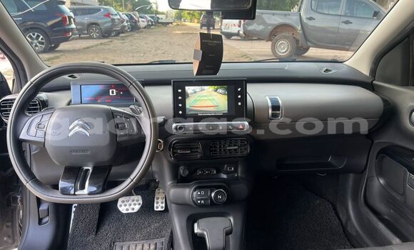 Dieundeu Occasion Citroen C4 Cactus Black Auto in Dakar in Dakar Dieundeu Occasion Citroen C4 Cactus Black Auto in Dakar in Dakar